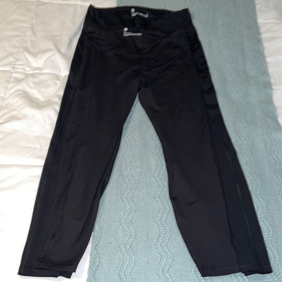 Bundle of 3 Women’s work out pants. - Picture 1 of 4